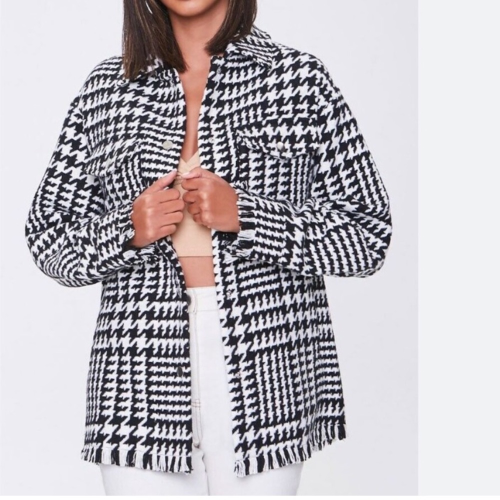 Forever 21 Houndstooth Shacket Jacket size S